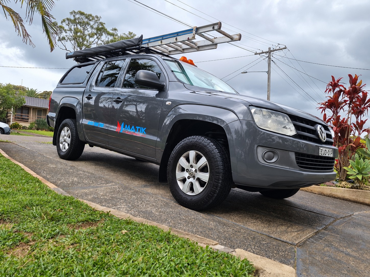 Matik Electrical work ute, retouched with polished paint, clean wheels and a body-colour front bumper